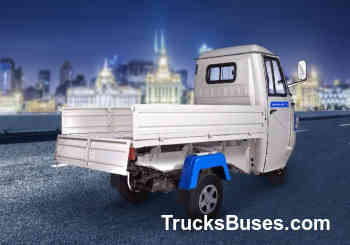 Mahindra Zor Grand Pickup Auto 3 Wheeler Images